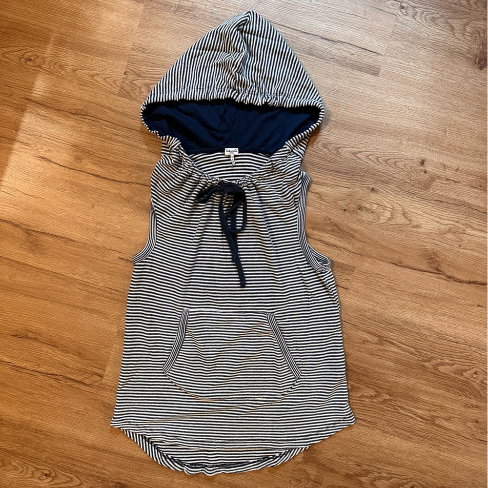 Splendid Navy and White Striped Sleeveless Hoodie Size Small